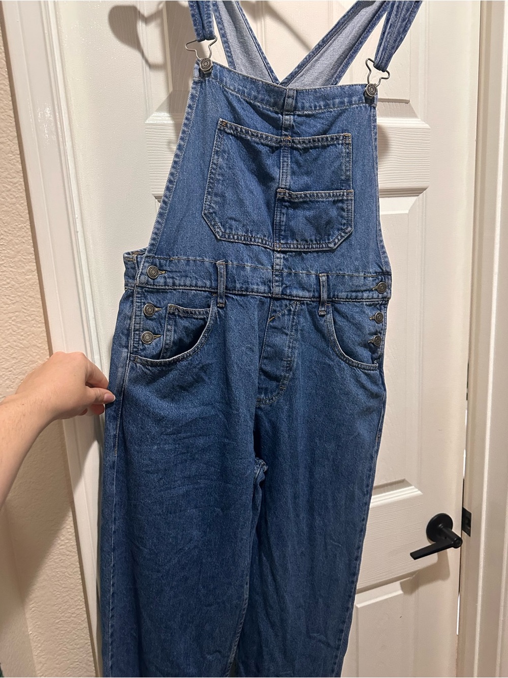 We the free free people Denim Overalls - Classic Blue Women’s Jeans Overalls - Picture 3 of 14
